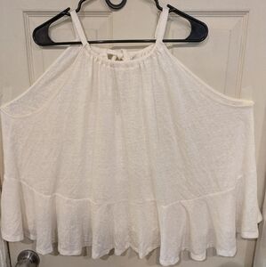 Old Navy Soft White Halter Blouse 2X Ties at Neck Used Great Condition